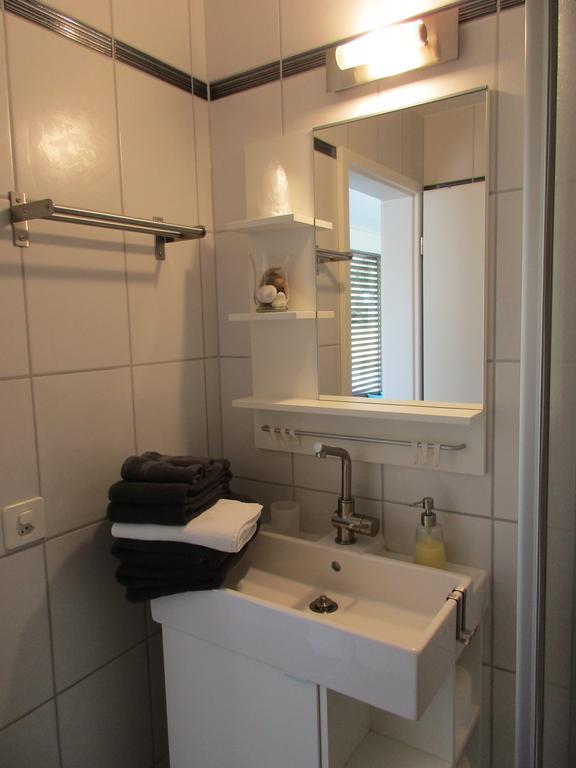 Bnb Pavillon Paisible Orsonnens Habitación foto